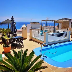 Carabeo Playa Lejlighed